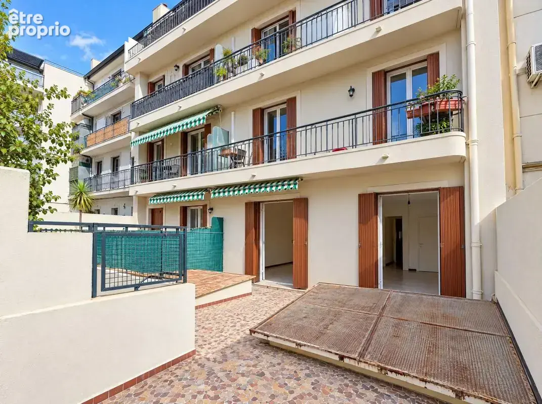 Appartement À Vendre - photo 6