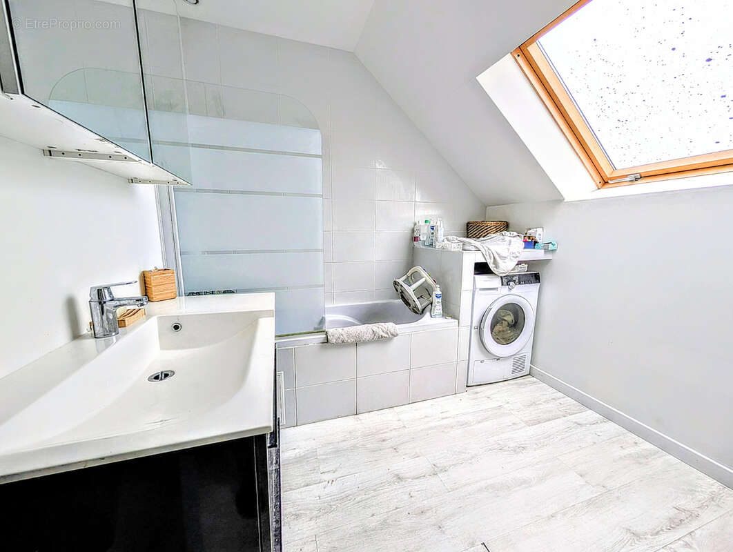 Maison à COMBLESSAC