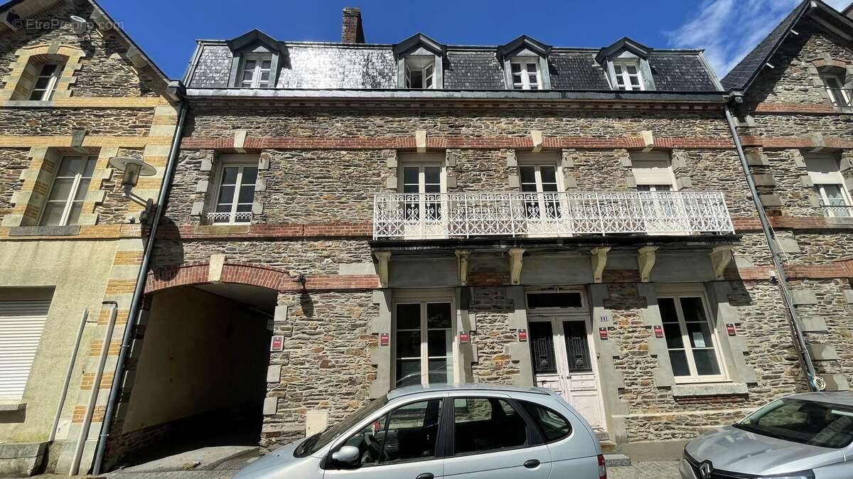 Appartement à BAIN-DE-BRETAGNE