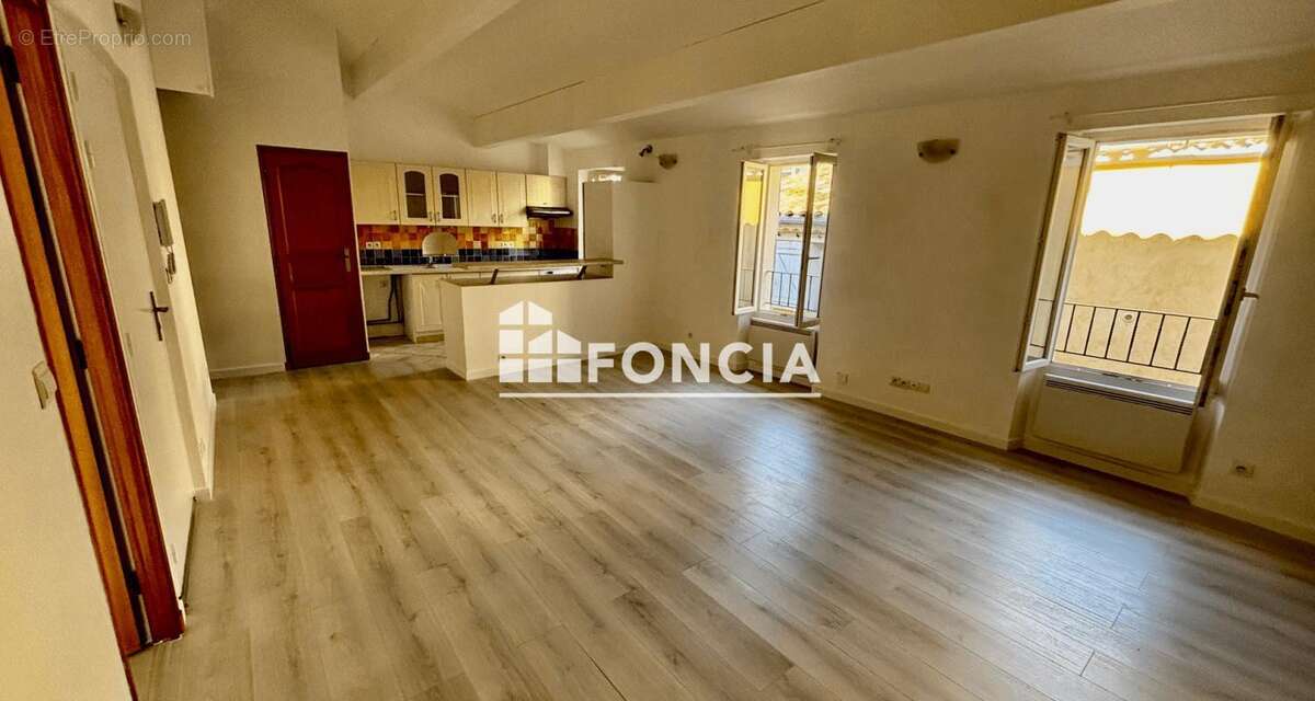 Appartement à SANARY-SUR-MER