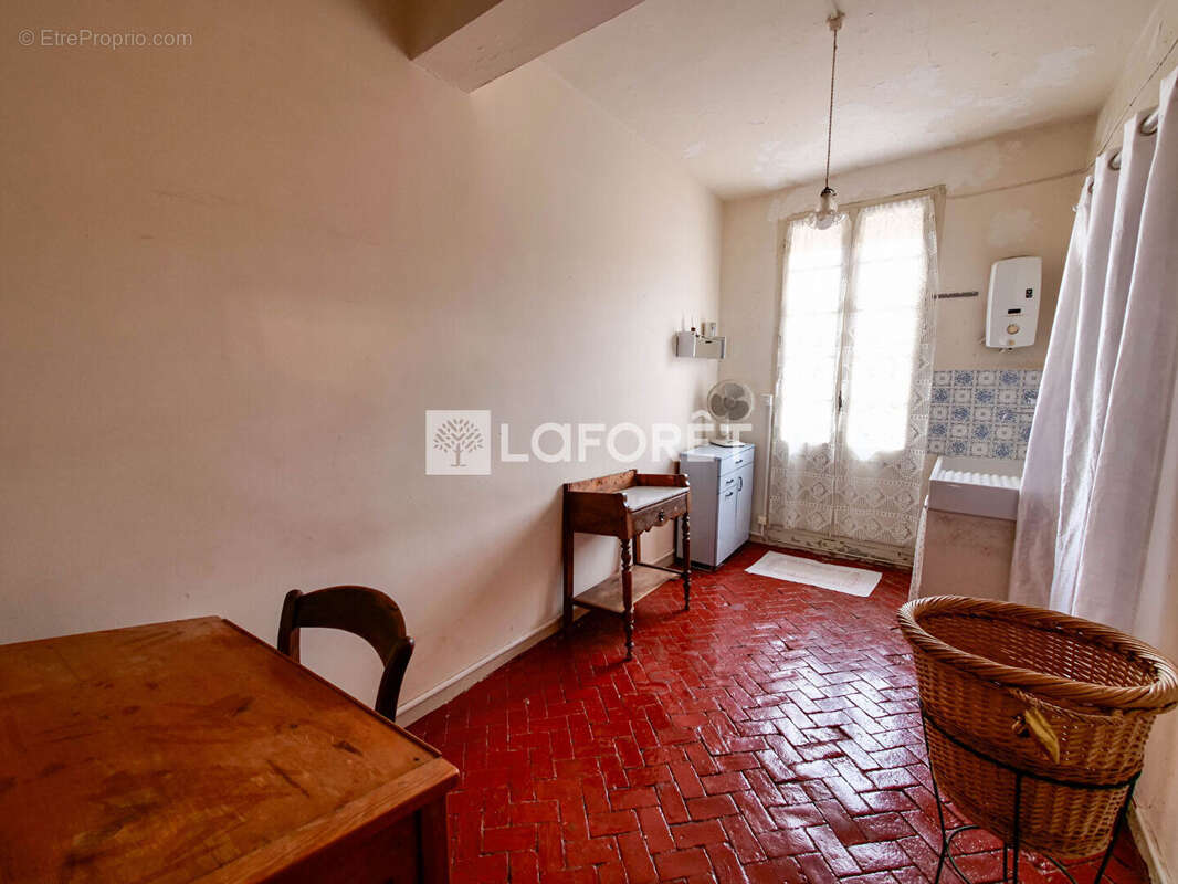 Maison à SERRALONGUE