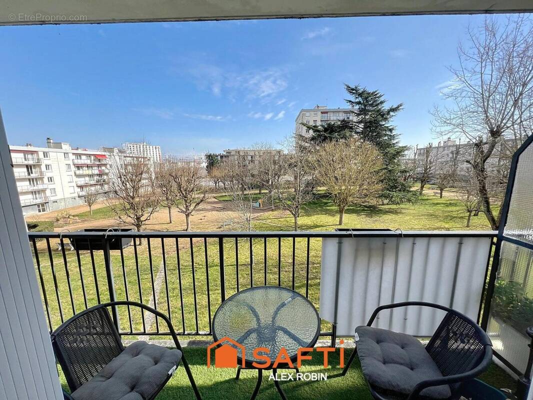 Photo 1 - Appartement à CHAMBRAY-LES-TOURS