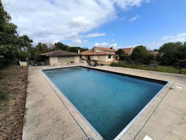 Maison à L&#039;ISLE-JOURDAIN