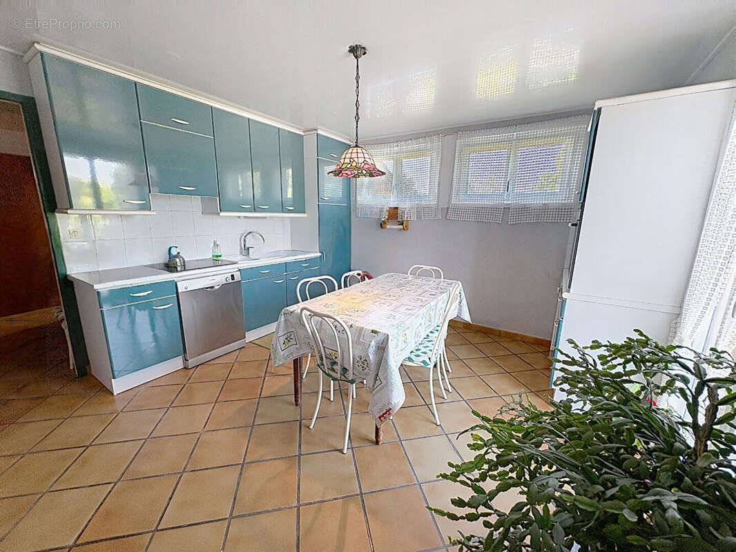 Appartement à AMANCY