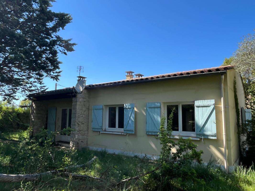 Maison à VAISON-LA-ROMAINE