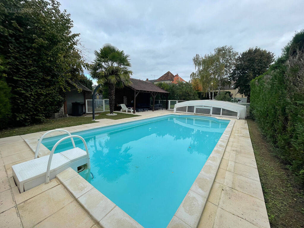 Maison à SAINT-MAUR