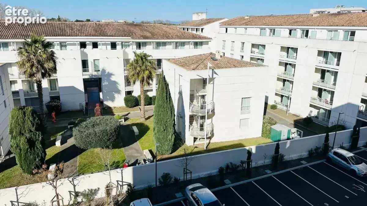 Bien rare à Avignon : Appartement T5 avec toit-terrasse et v - photo 3