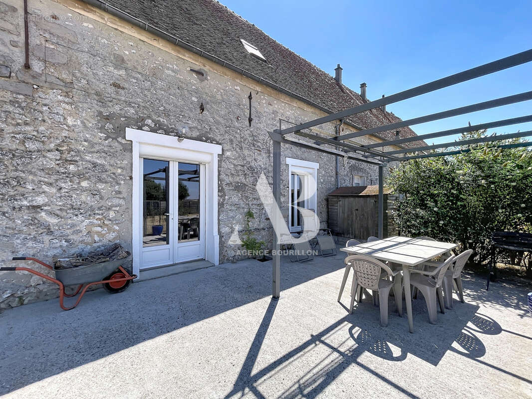 Maison à GASTINS