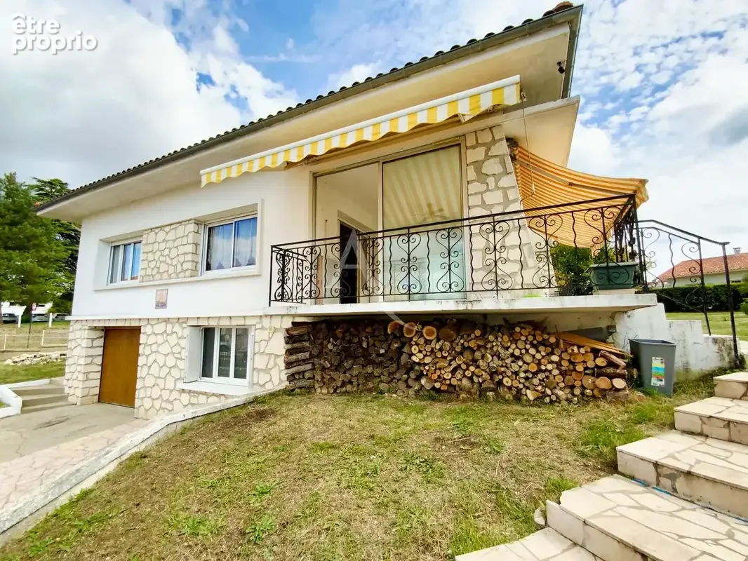 Maison Pons à vendre Pons 17800 6 pièce(s) 114 m2 - photo 2
