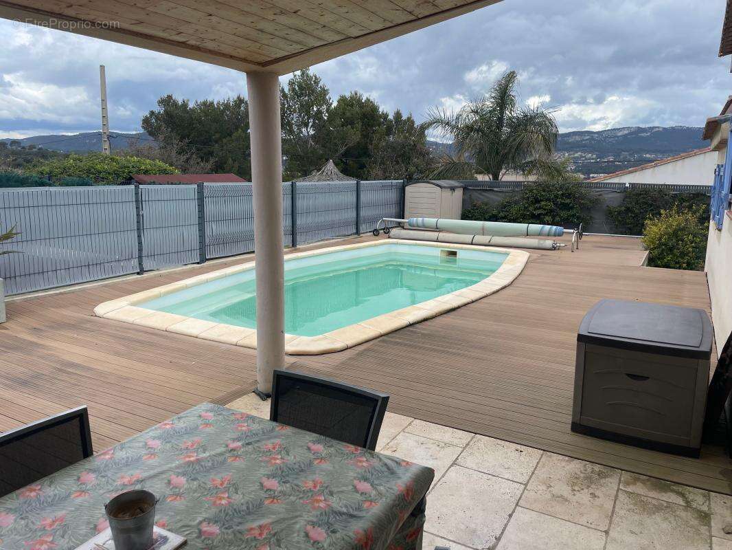 Maison à SIX-FOURS-LES-PLAGES