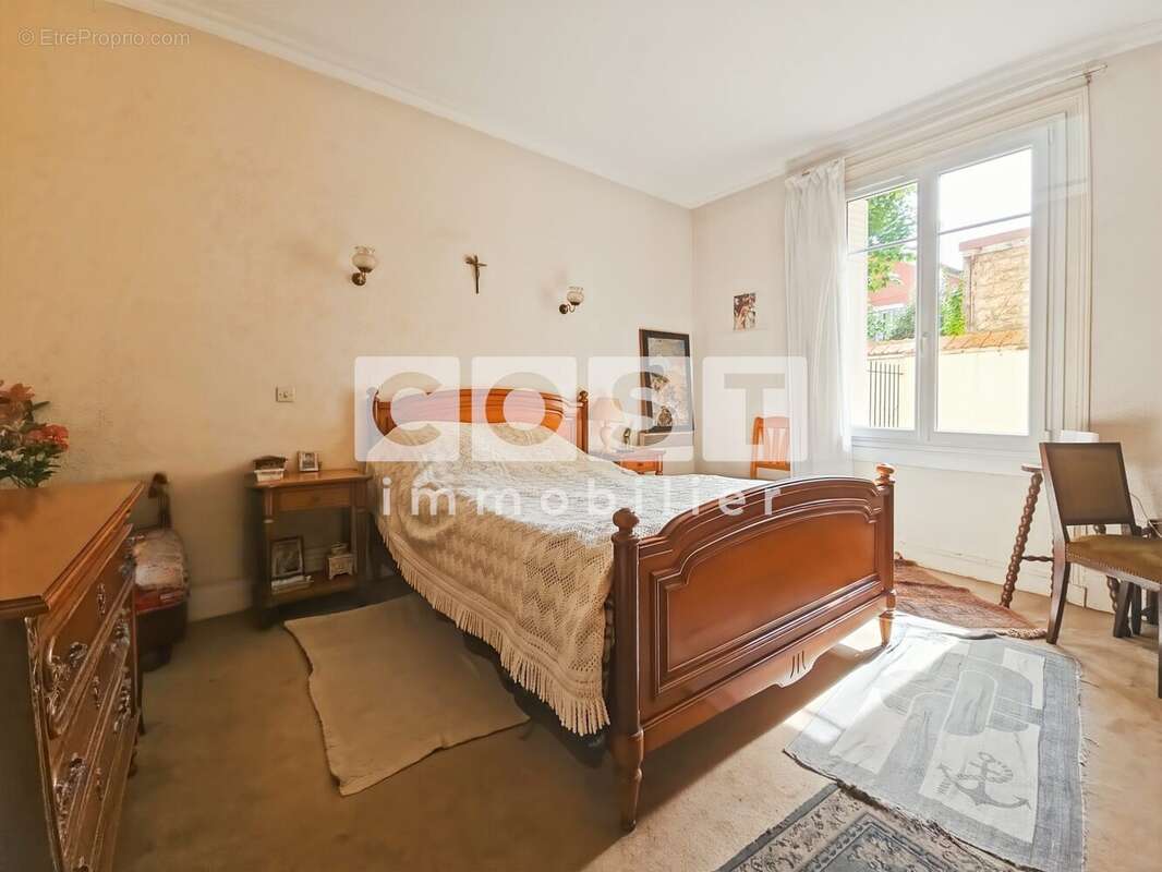 Appartement à ASNIERES-SUR-SEINE
