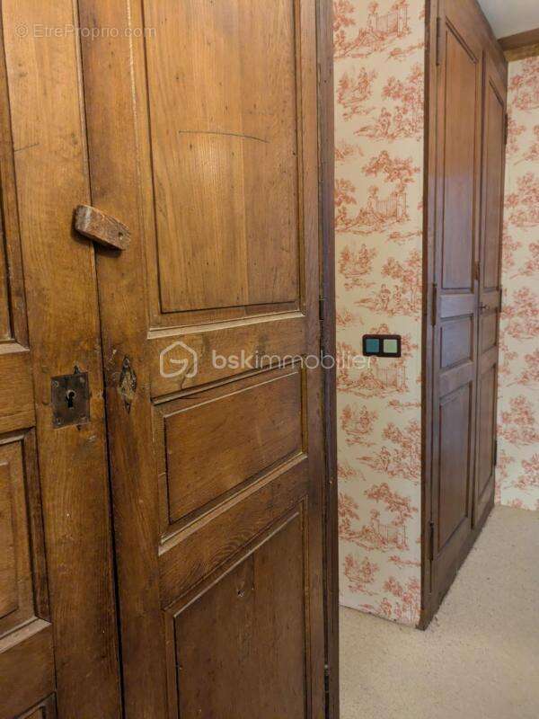 Maison de Ville de Charme - 7 pièces à Pouancé - DPE en D - photo 16