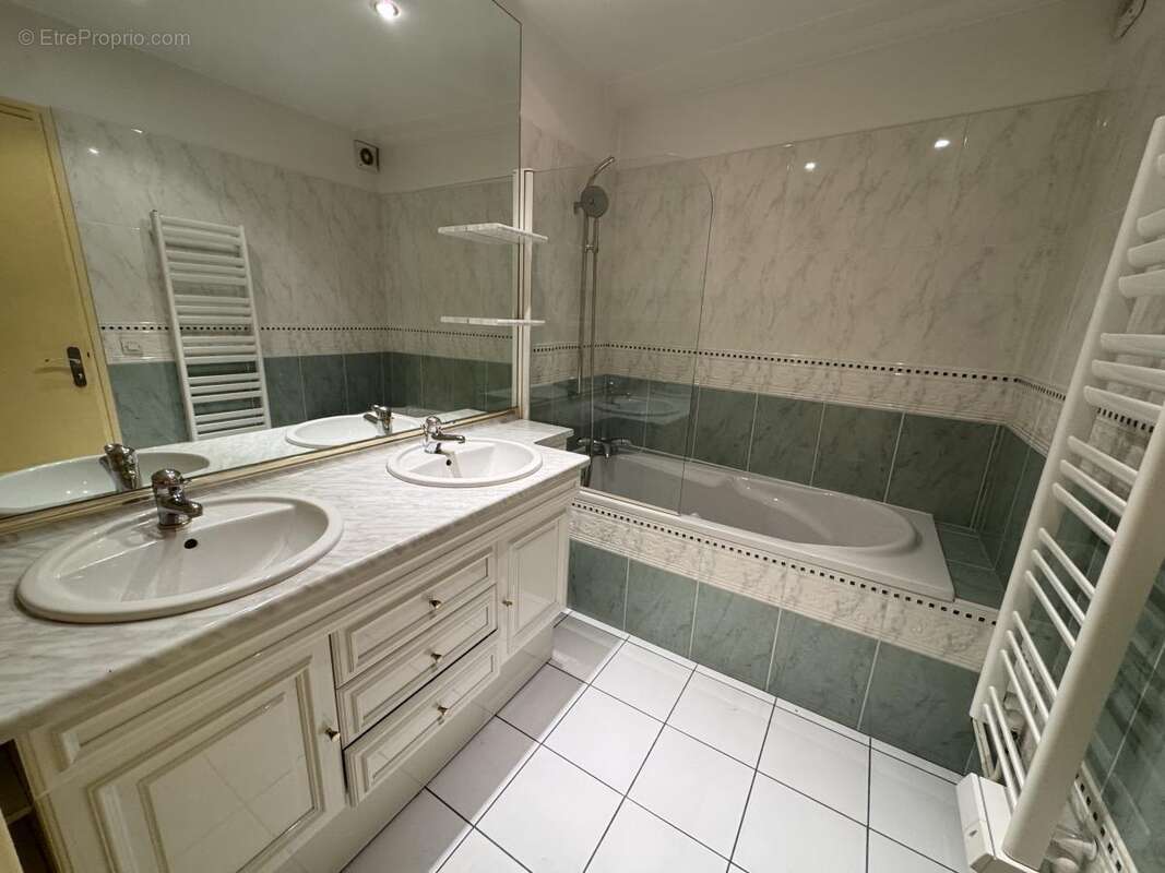 Appartement 193 m² à Lisieux  - photo 6