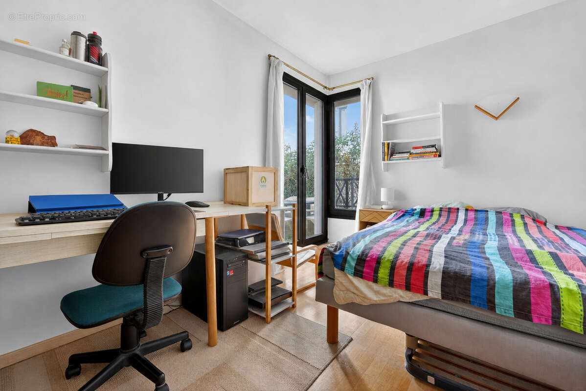 Appartement à PARIS-20E