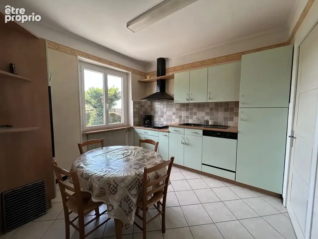 Maison 9 pièces 149 m² à vendre à Pommier-De-Beaurepaire (38260) - photo 3
