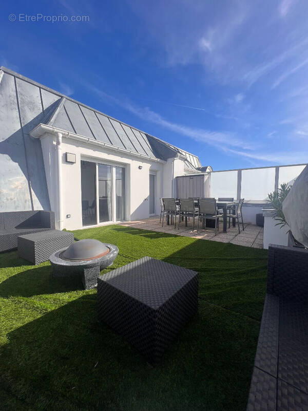 Appartement à LE BLANC-MESNIL