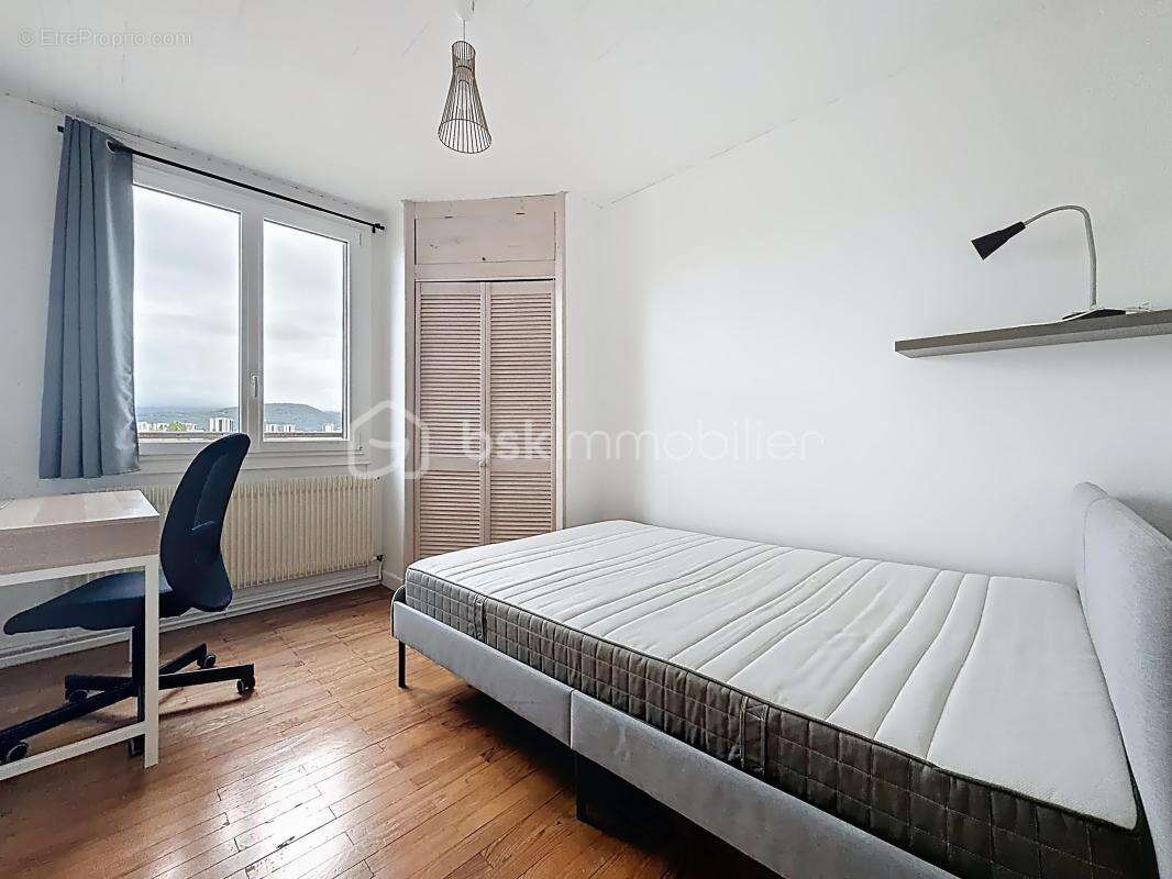 Appartement T4 de 67m2- DERNIER ÉTAGE + cave - photo 8