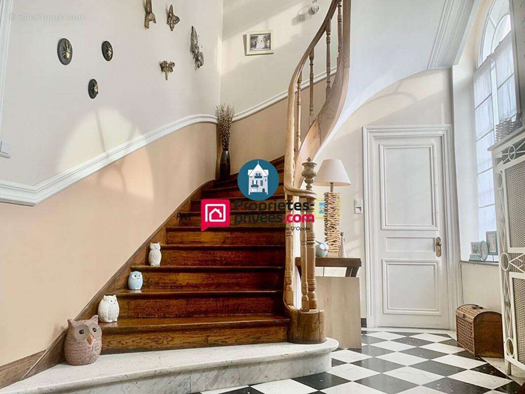 Maison à SAINT-MARTIN-BOULOGNE