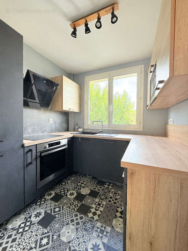 Appartement à SURESNES