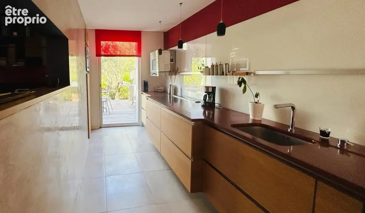 Appartement 500 m² à La Rochelle  - photo 5
