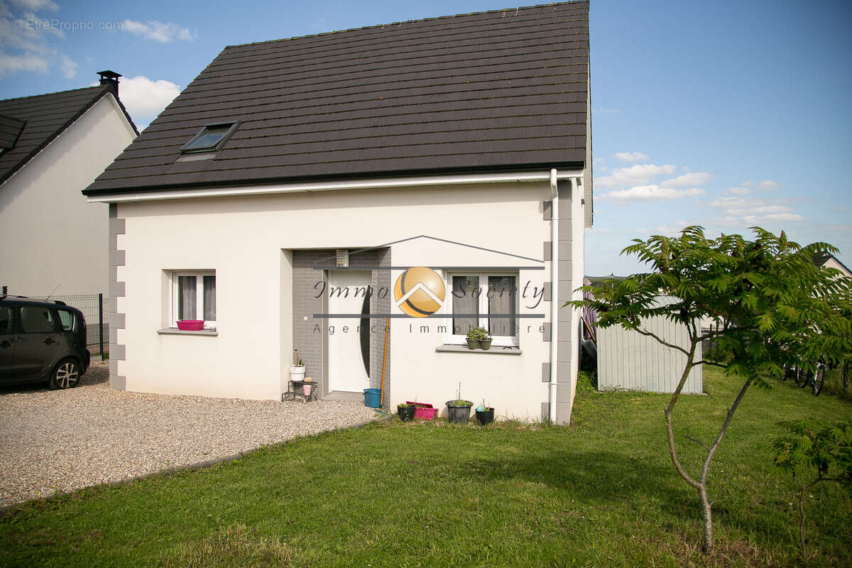 Maison à VAL-DE-REUIL