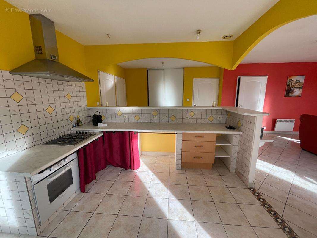 Maison à SAINT-CHRISTOL-LES-ALES