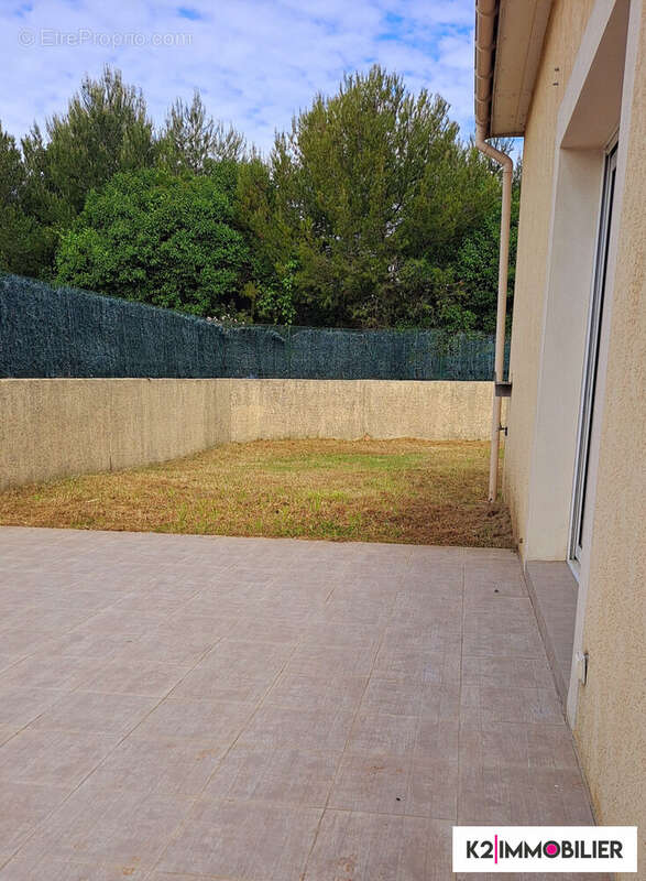 Maison à MONTELIMAR