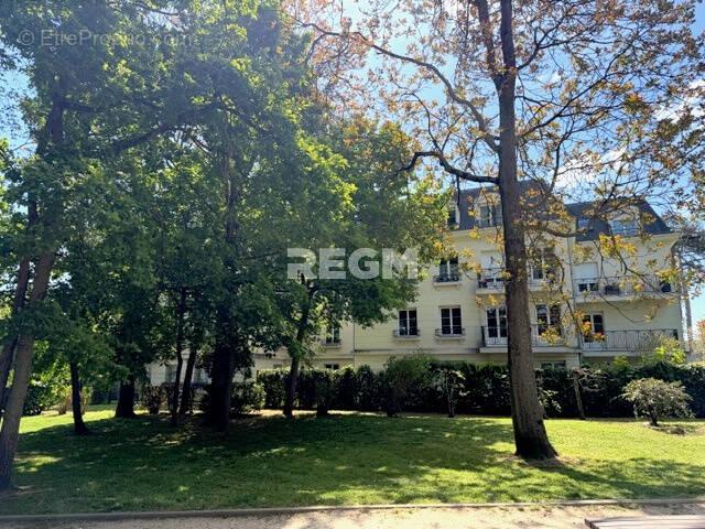 Appartement à SAINT-FARGEAU-PONTHIERRY