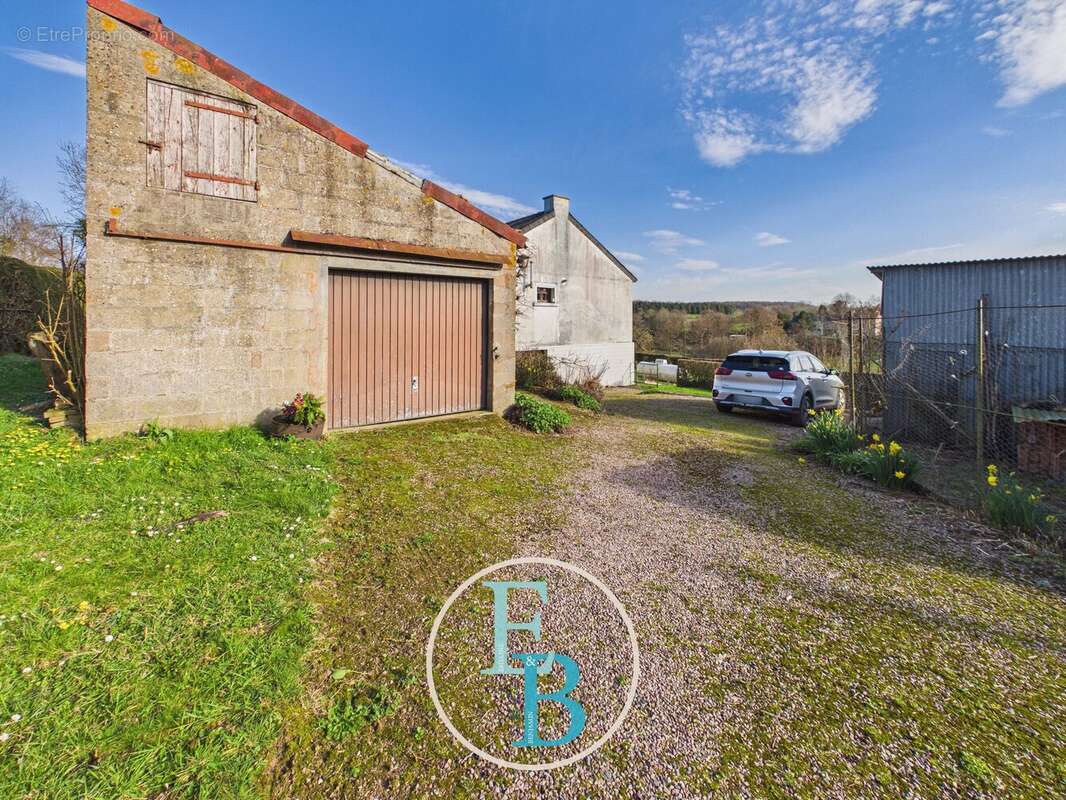 Maison à BRETTEVILLE-SUR-LAIZE