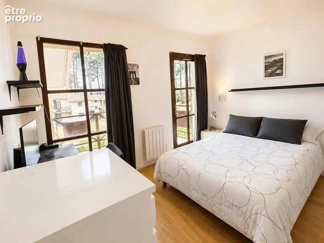 Maison de 90 m² à Salles - photo 4