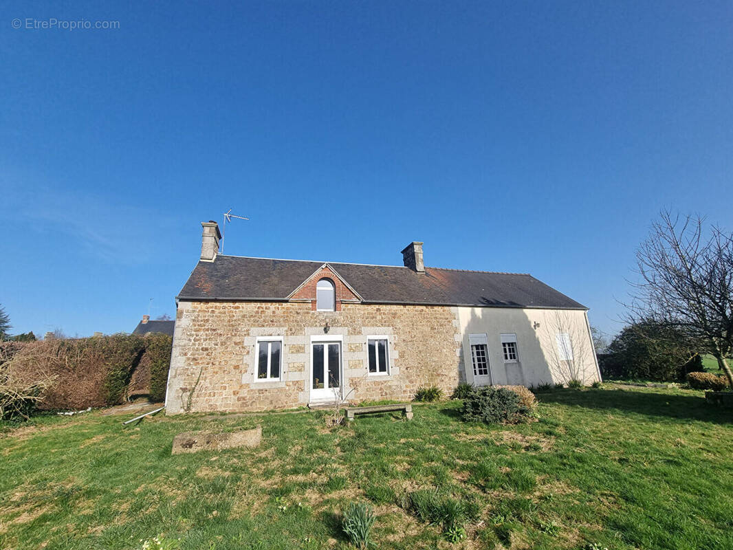 Maison à LES LOGES-MARCHIS