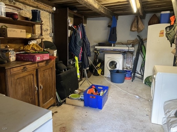 Maison à NANTEUIL-EN-VALLEE