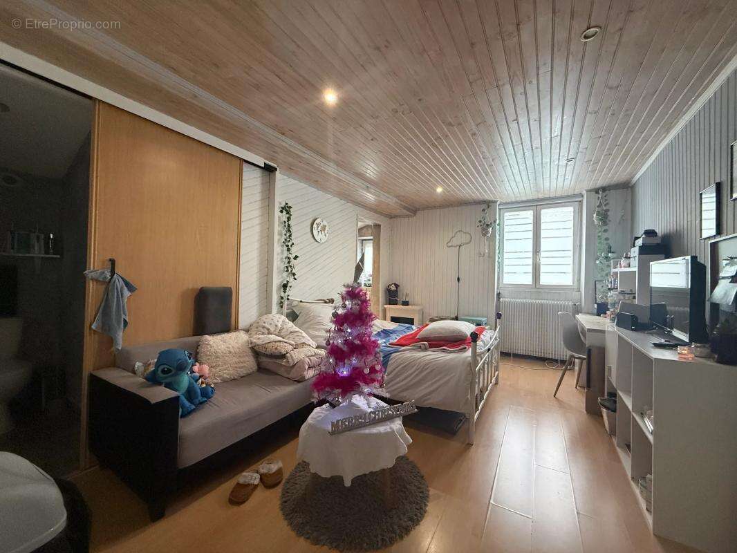 Maison à LA RICAMARIE