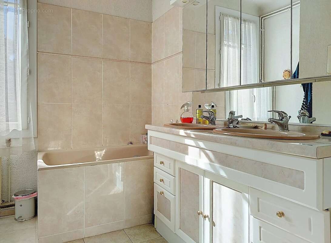 Maison à DRAGUIGNAN