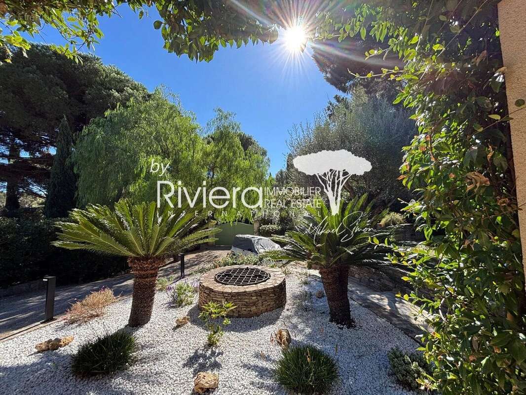 Maison à CAVALAIRE-SUR-MER