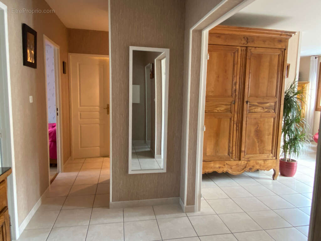 Appartement à LYON-8E