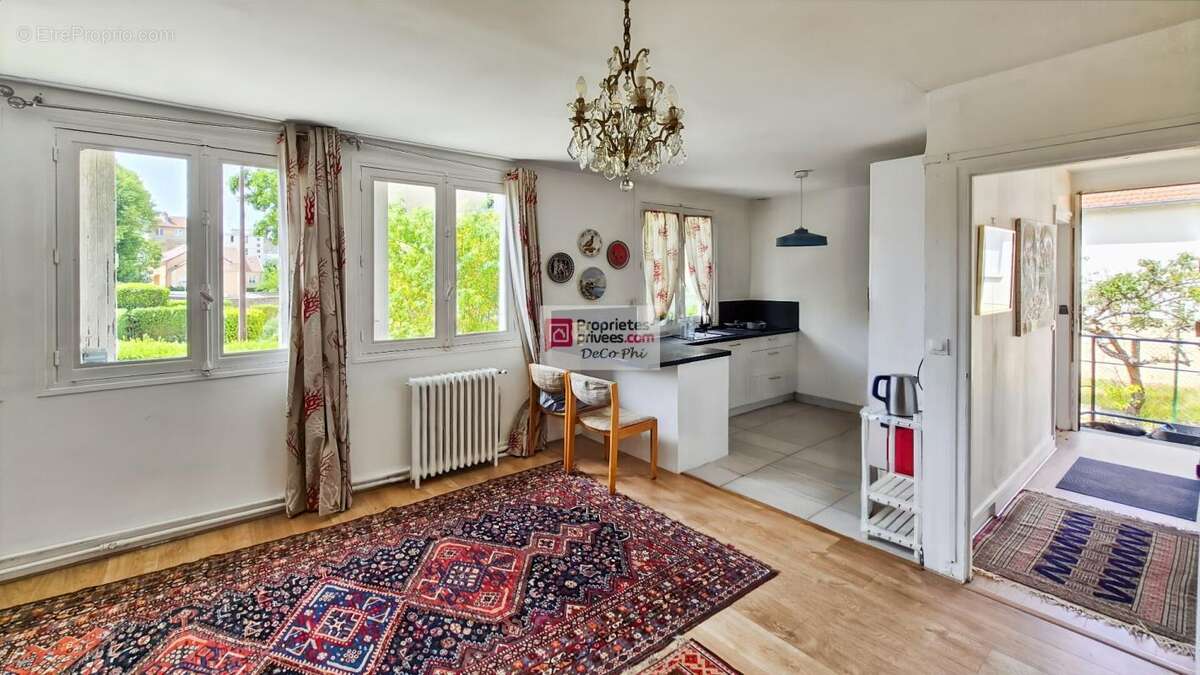 Maison à VERSAILLES