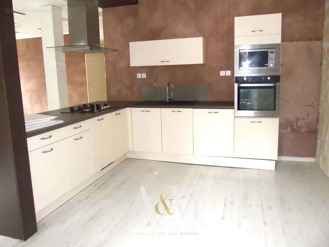 Appartement à LA SALVETAT-SUR-AGOUT