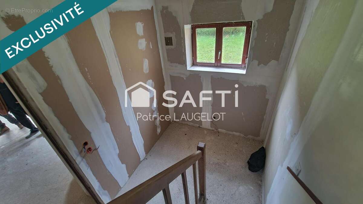 Maison 100 m² à Ligny-Le-Chatel  - photo 6
