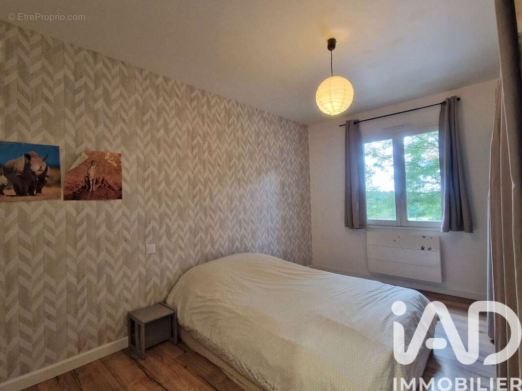 Photo 6 - Maison à SERS