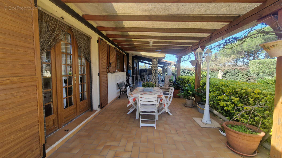 Maison à FREJUS
