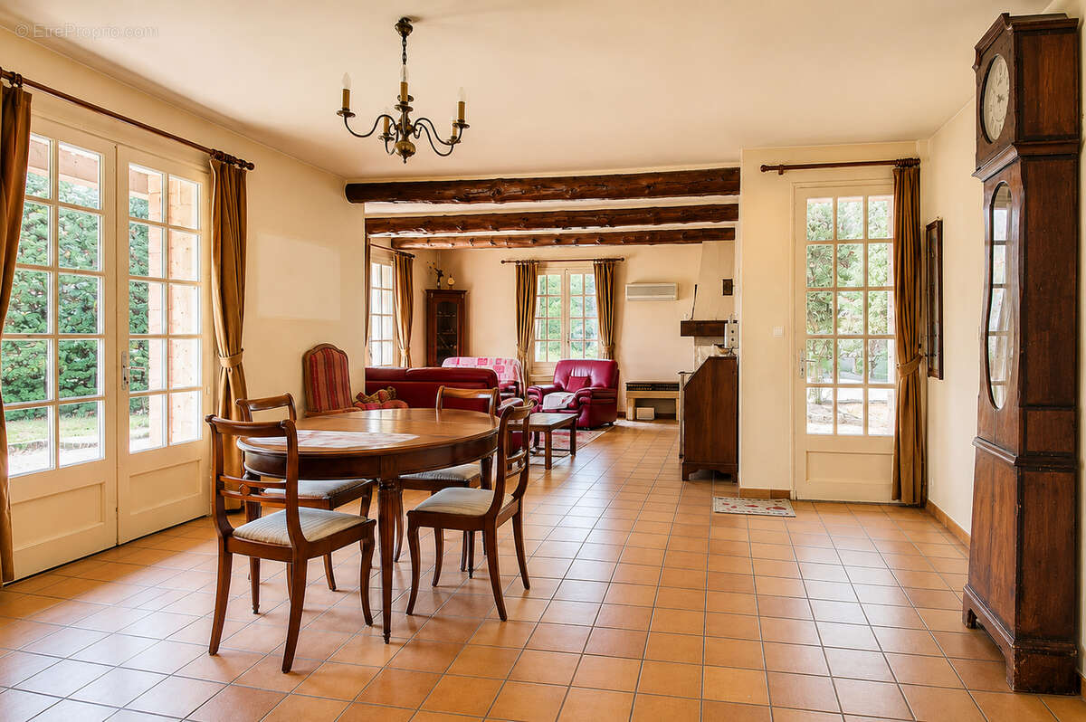 Maison à MAZAN