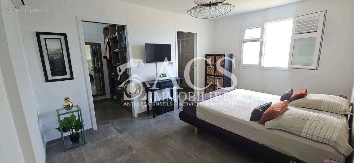 Appartement à LES TROIS-ILETS