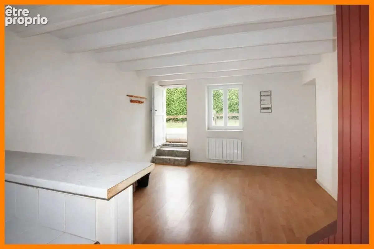 Maison à MONTLUEL