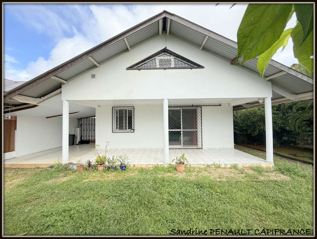 A vendre a kourou (97310) une charmante maison t5 de 106 m² - terrain de 440 m² - au prix de 318 000 € - photo 3