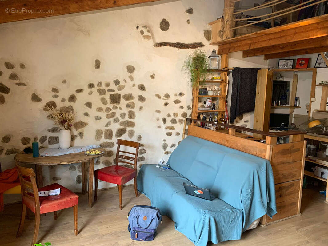 Appartement à BUIS-LES-BARONNIES