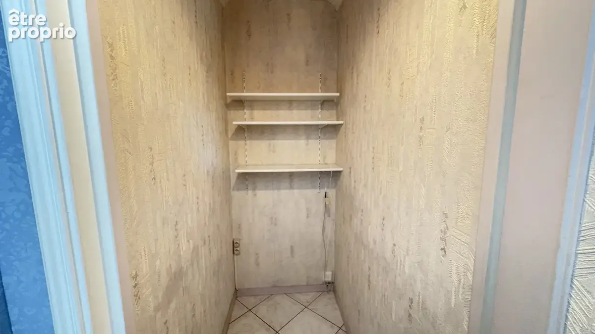 VAUJOURS   Appartement F4 avec balcon et parking en sous-sol - photo 16