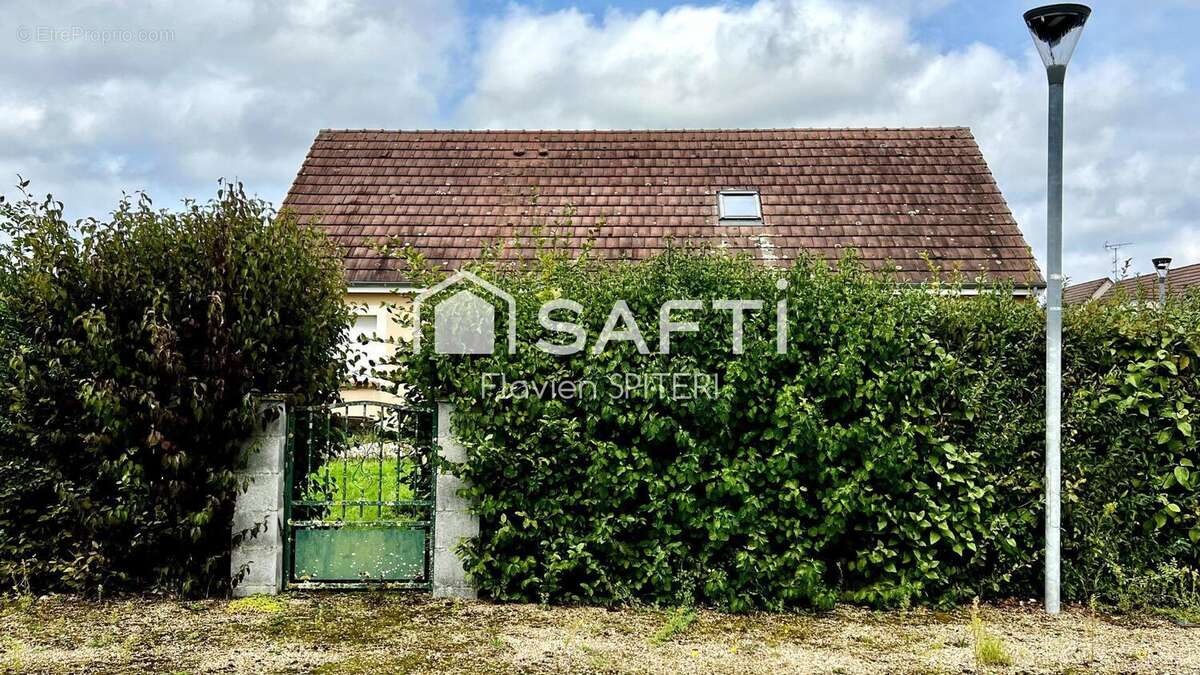 Photo 2 - Maison à LONGNY-AU-PERCHE