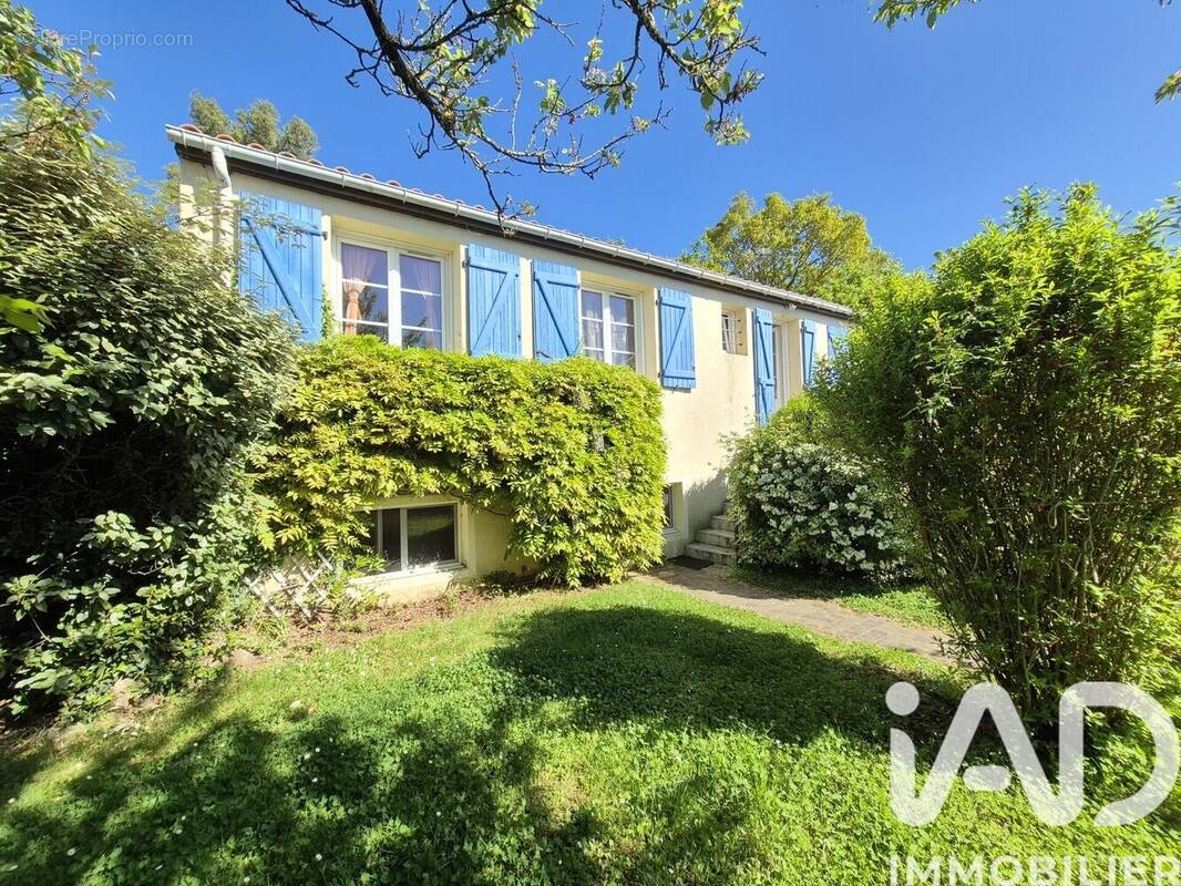 Photo 1 - Maison à SALIGNY