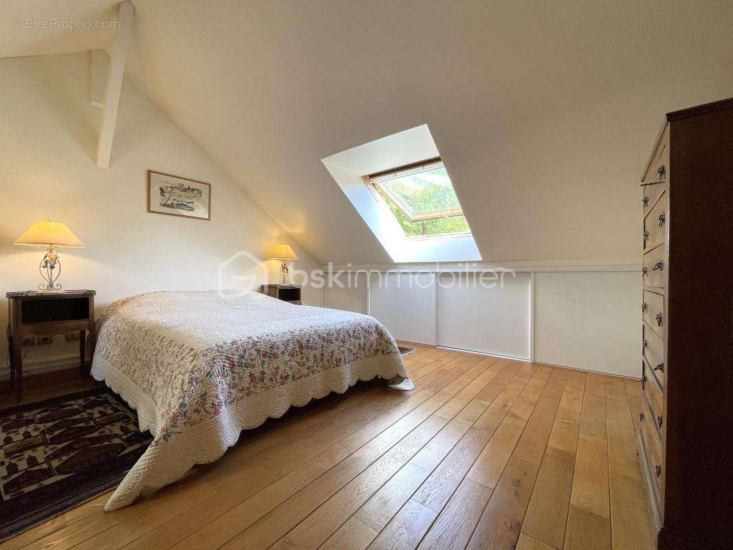 A Vendre / Propriété bucolique à Germigny L'évêque 263 m2 - photo 17